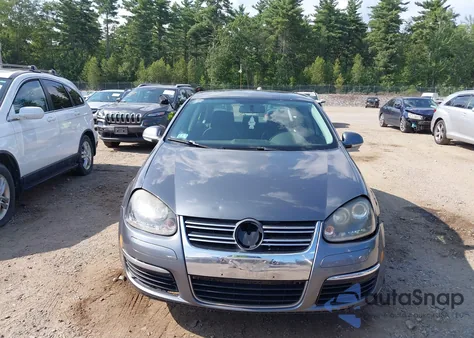2009 Volkswagen Jetta Tdi from USA, damaged, VIN 3VWRL71K79M168331